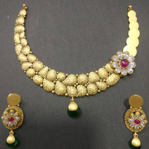 22K Gold Antique stone effect design Necklace