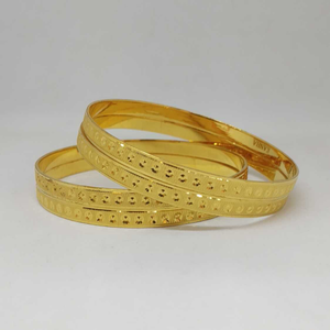 22 kt gold  fancy  designed bangle
