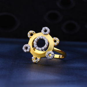 Ladies Ring Cz 916