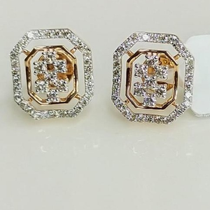 14K Gold Squared shaped Earrings