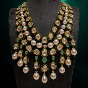 22KT Gold 3 Layer Kundan With Pearl Necklace 