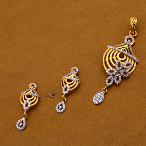 916 Cz Gold Stylish Pendant Set FPS149