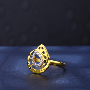 916 Gold Ladies Fancy Ring LR498