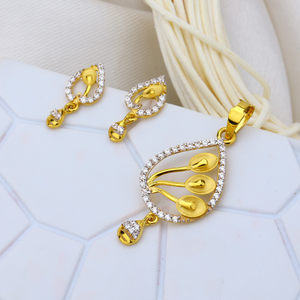 22k 916 gold attractive design ladies pendant