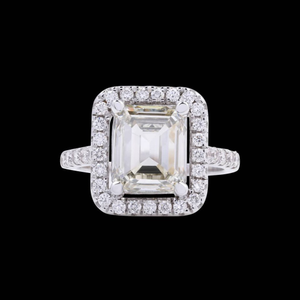 Exclusive diamond ring for women