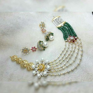 916 Gold Cz Necklace With Earings