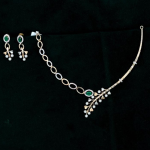 Rose Gold Delicate Necklace Set