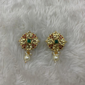 Designer Flower Design Earrings