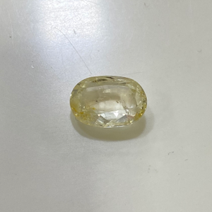 405ct oval yellow yellow-sapphire-pukhraj