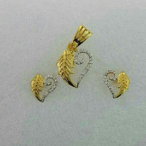 916 Fancy Pendants Set