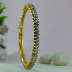 14k diamond fancy bangle