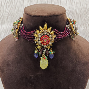 Vintage Silver Gemstones Necklace In High Fin