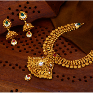 antique classic gold necklace set.