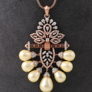 18kt rose gold diamond fancy pendant 