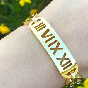 18 kt yellow gold roman designer link men's b