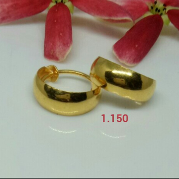 18K Gold Elegant Earrings by 