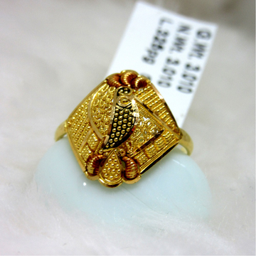 Gold hm916 culcutti ring by 