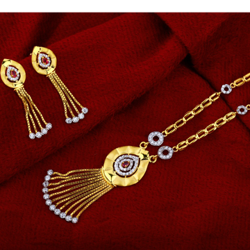 916 Gold Ladies  Hallmark Chain Necklace CN18