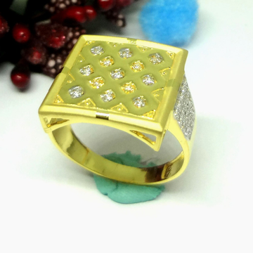 916 gold  Cz diamond square shape gents ring