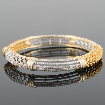 18Kt Gold Pretty Diamond Bracelet by 