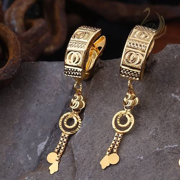916 Gold Round Design Fancy Latkan Earrings by 