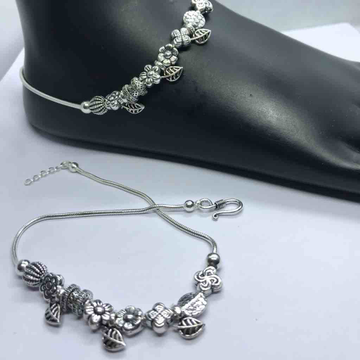 925 sterling silver light weight payal by Veer Jewels