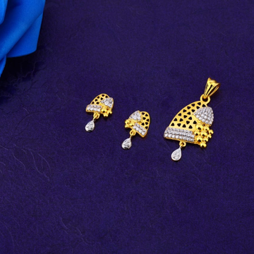 916 Gold Hallmark Stylish Ladies Fancy Pendant Set...