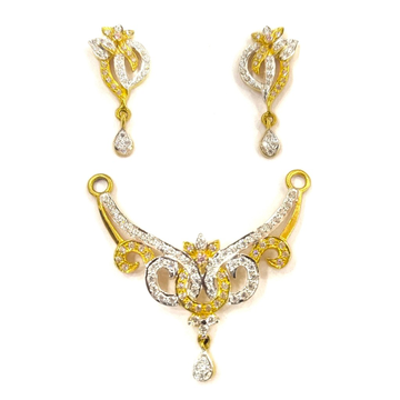 916 gold certified fancy diamond ladies mangalsutr... by Shreeji Silver Palace