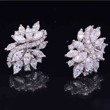 Gold grand diamond earrings