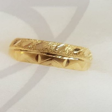 Divine 22 Karat Yellow Gold Swastik Engraved Finger Ring