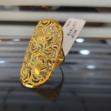 916/22k gold letest ladies ring by Shree Godavari Gold Palace