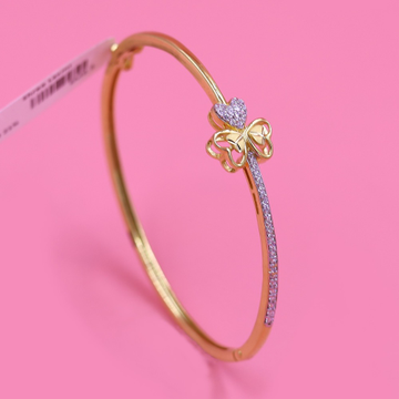 Flower-style 22kt gold bracelet