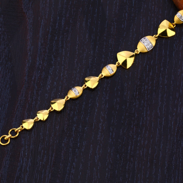 916 Gold Ladies Hallmark  Bracelet LB340