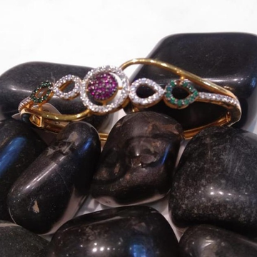 22KT Gold Wedding Wear Bracelet  by 