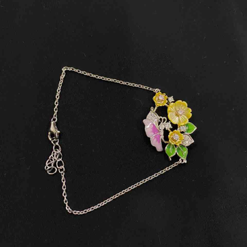 mop flower bracelet by Veer Jewels