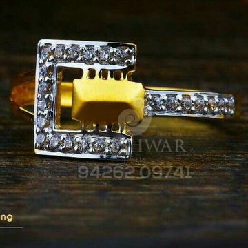22kt Gold Cz Fancy Ladies Ring LRG -0352