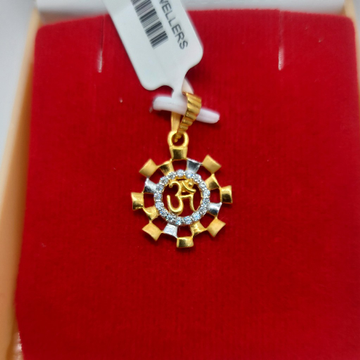 22ct fancy pendant by Parshwa Jewellers