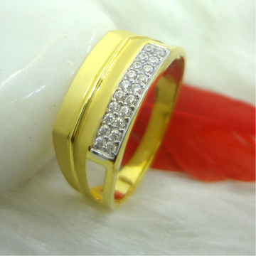 Double cz diamond line 22 kt gold gents ring