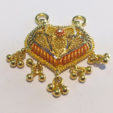 Gold 91.6 kalkatti pendant by 
