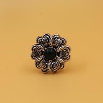 92.5 STERLING SILVER RING SL R024
