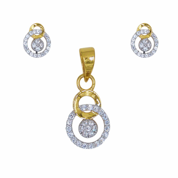 Fancy daily wear 18k gold pendant set