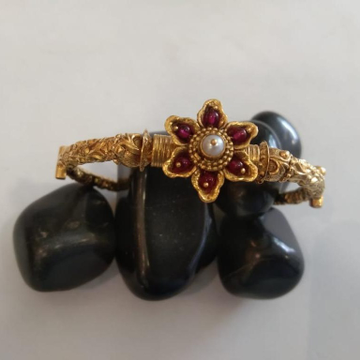 916 Gold Unique Design Hallmark  Bracelet  by 