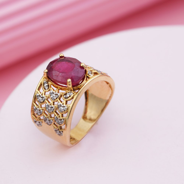18k yellow gold fancy Ruby ring by 
