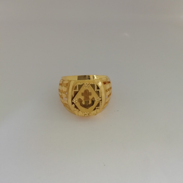 916 gold Gents ring by 