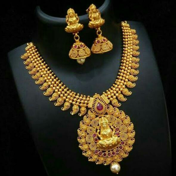 22kt gold temple set by 