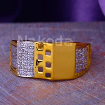 916 Gold Mens Stylish Ring MR895