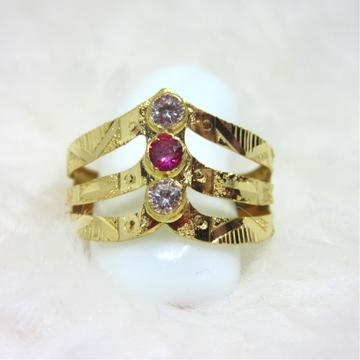 Gold hm916 three diamond kiran ring by 
