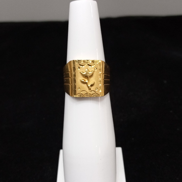 fancy ring by Aaj Gold Palace