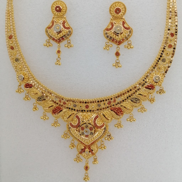 916 gold kalkatti work short set by 