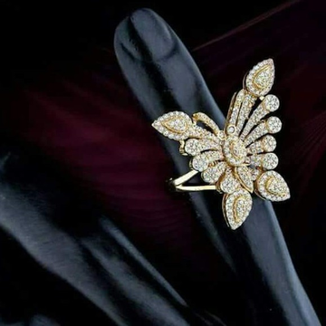 Butterfly ring by Aaj Gold Palace